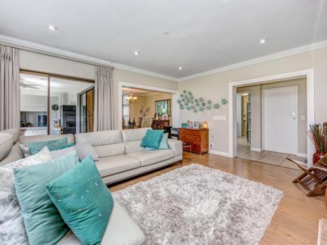 3 Bedroom House in Dainfern Golf Estate