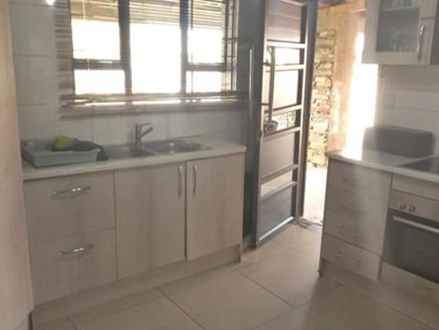 3 Bedroom House in Dan Pienaarville