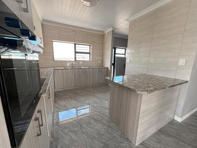 3 Bedroom House in Darling