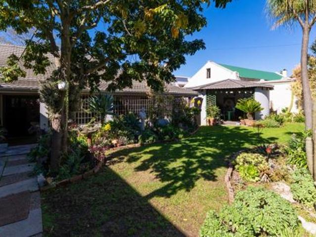 3 Bedroom House in Darling