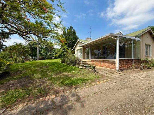 3 Bedroom House in Darnall