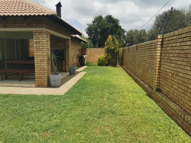 3 Bedroom House in De Aar
