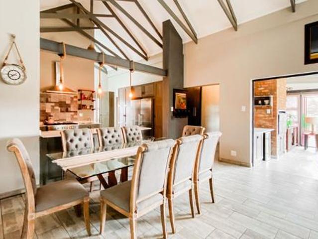 3 Bedroom House in De Land Estate