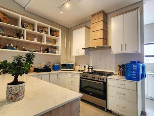 3 Bedroom House in De Land Estate
