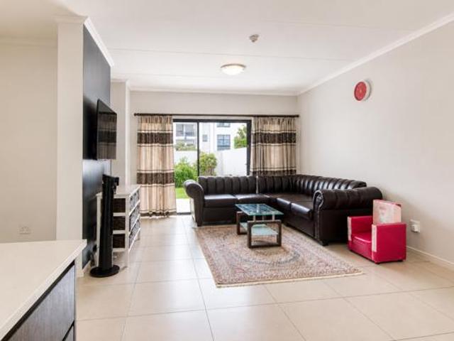 3 Bedroom House in De Velde