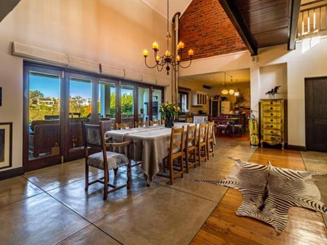 3 Bedroom House in De Zalze Winelands Golf Estate