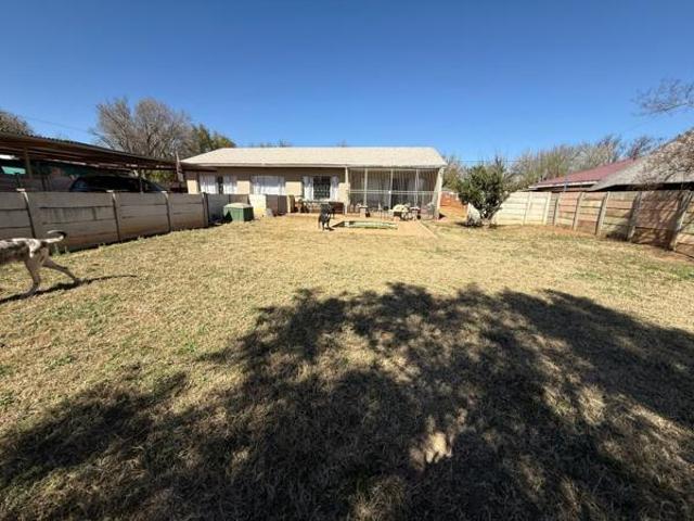 3 Bedroom House in Declerqville
