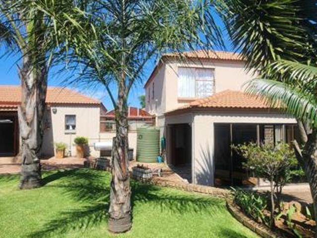 3 Bedroom House in Del Judor Ext 12