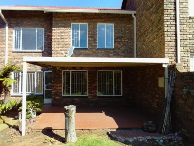 3 Bedroom House in Del Judor