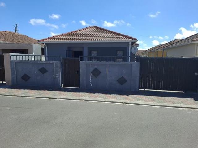 3 Bedroom House in Delft