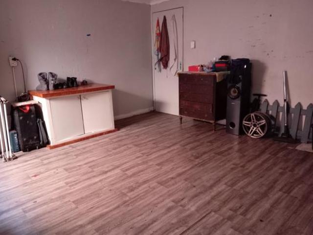3 Bedroom House in Delft South
