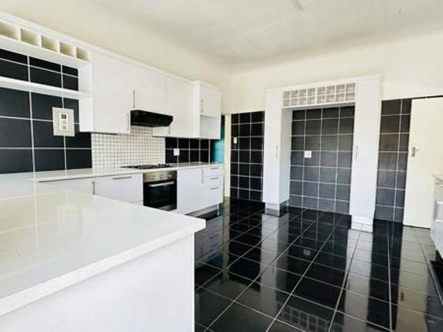 3 Bedroom House in Delmas