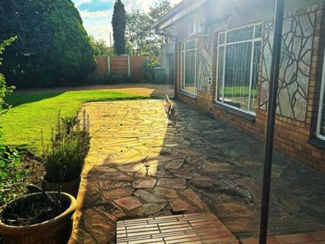 3 Bedroom House in Delmas