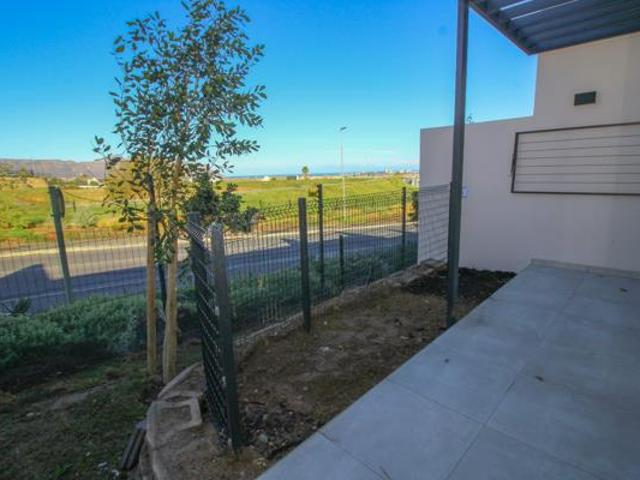 3 Bedroom House in Dennegeur