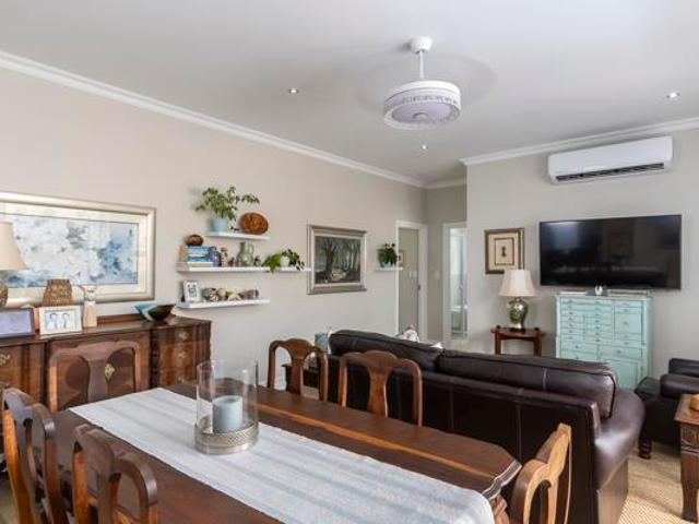 3 Bedroom House in Dennegeur