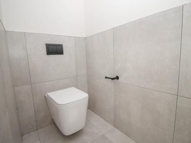 3 Bedroom House in Dennegeur