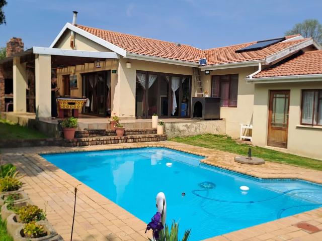 3 Bedroom house in Denneoord For Sale