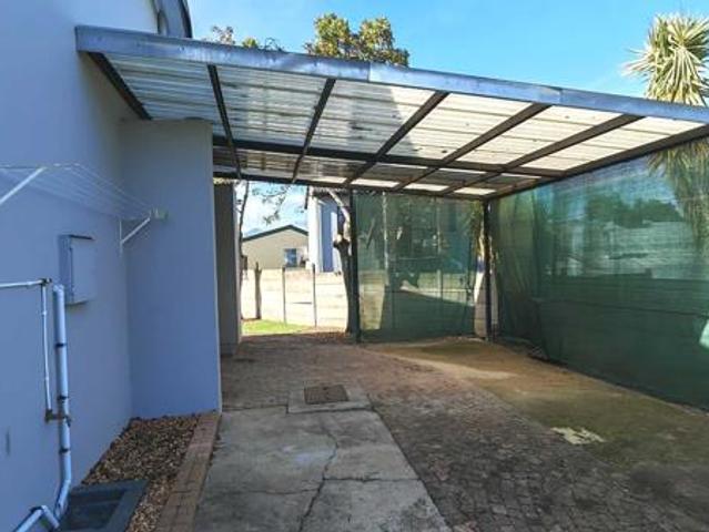 3 Bedroom House in Denneoord