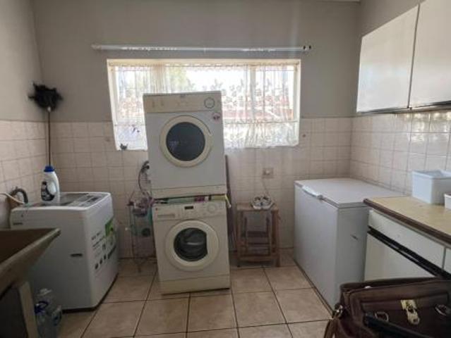 3 Bedroom House in Dennesig
