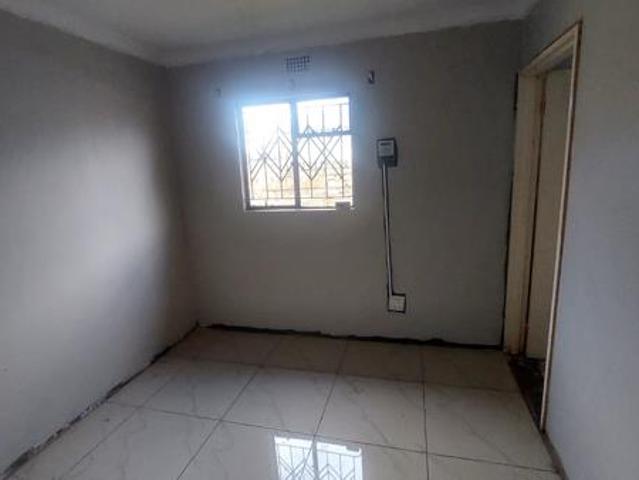 3 Bedroom House in Dixon