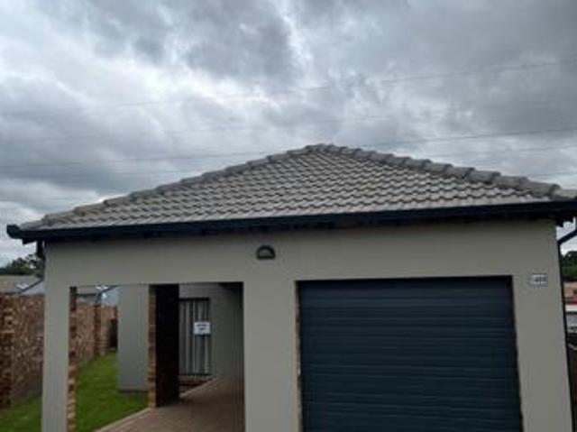 3 Bedroom House in Die Heuwel