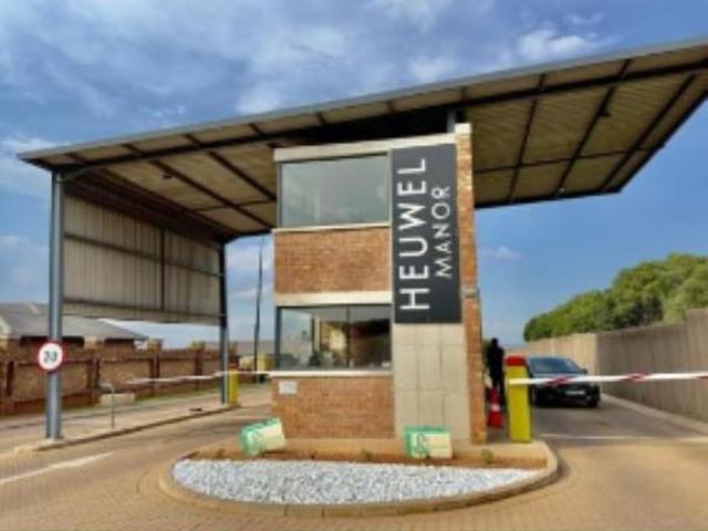 3 Bedroom House in Die Heuwel