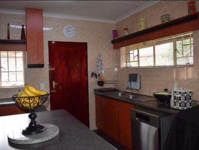 3 Bedroom House in Duvha Park