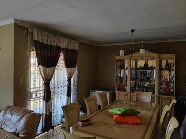 3 Bedroom House in Duvha Park