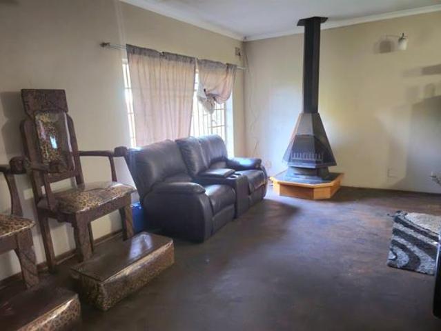 3 Bedroom House in Duvha Park