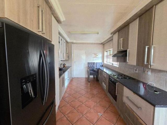 3 Bedroom House in Duvha Park