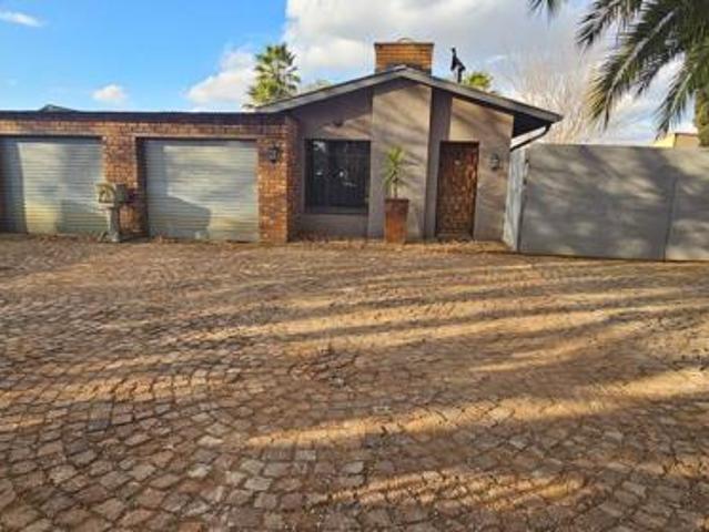 3 Bedroom House in Duncanville