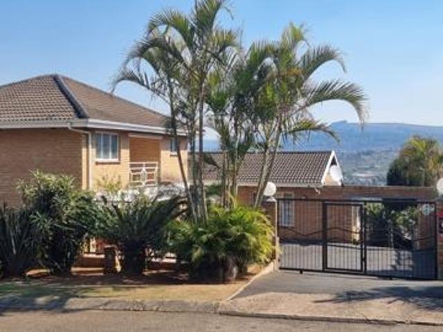3 Bedroom House in Dunveria