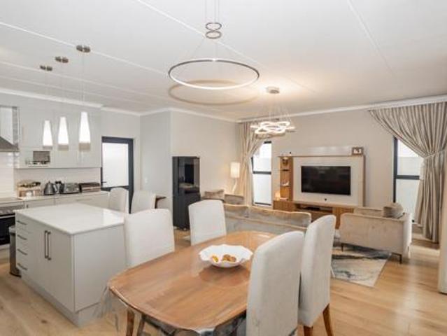 3 Bedroom House in Durbanville Central