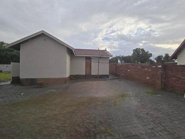 3 Bedroom House in Emalahleni Witbank Central