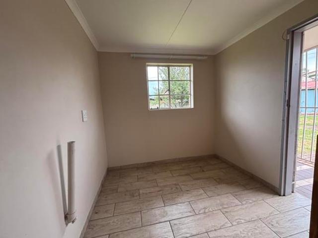 3 Bedroom House in Emalahleni Witbank Ext 16
