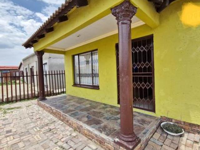 3 Bedroom House in Embalenhle