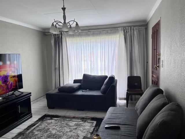 3 Bedroom House in Embalenhle