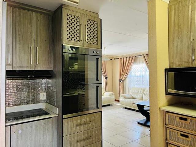 3 Bedroom House in Emdo Park