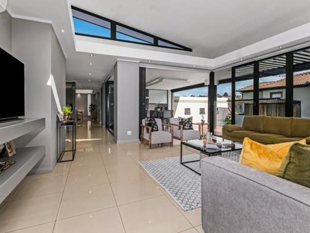 3 Bedroom House in Eagle Canyon Golf Estate