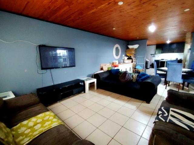 3 Bedroom House in Eastwood