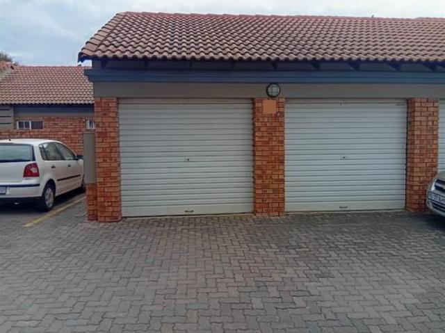 3 Bedroom House in Eco Park