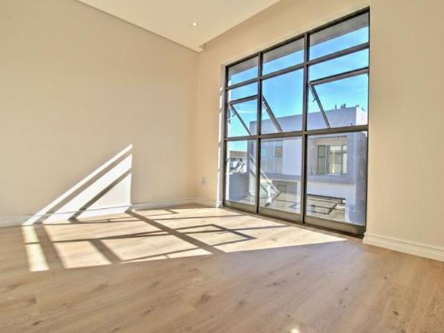 3 Bedroom House in Edgemead