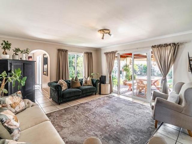 3 Bedroom House in Edgemead