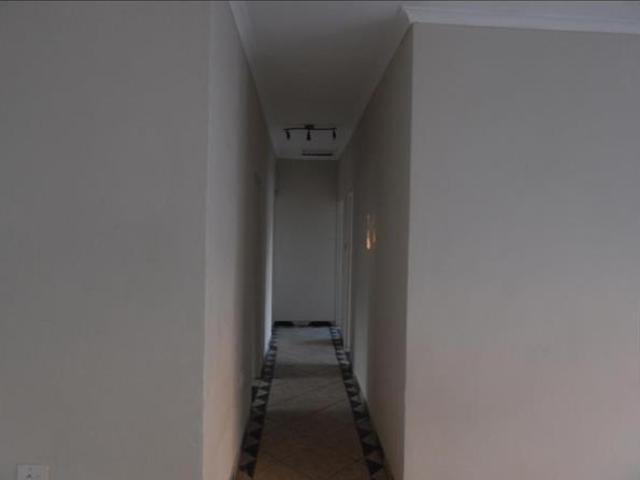 3 Bedroom House in Edleen