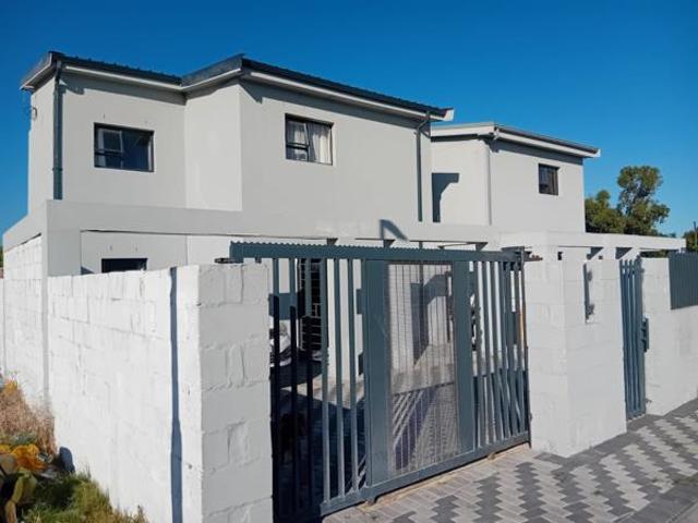 3 Bedroom House in Eersterivier South