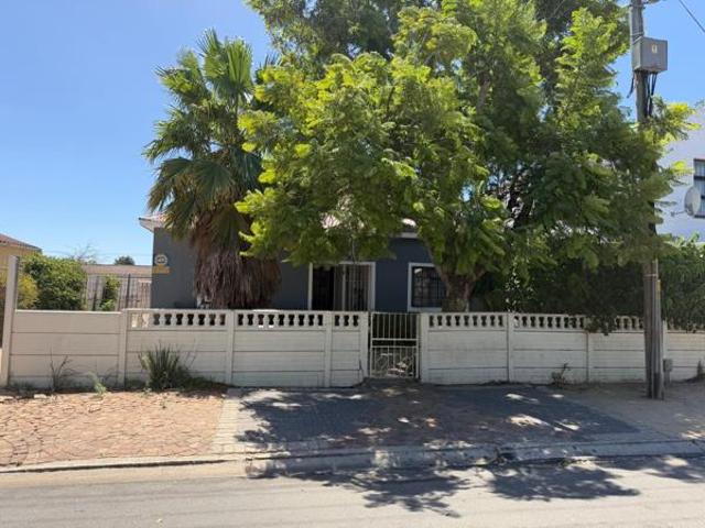 3 Bedroom House in Eikendal