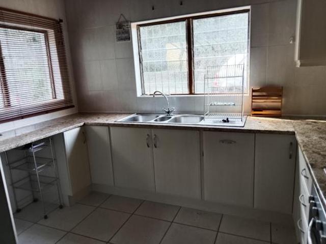 3 Bedroom House in Elysium