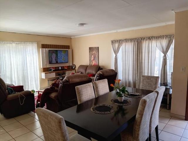 3 Bedroom House in Elandsrand