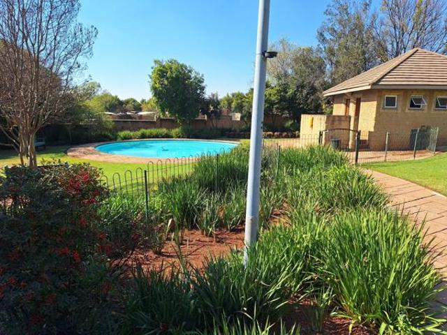 3 Bedroom House in Eldoraigne