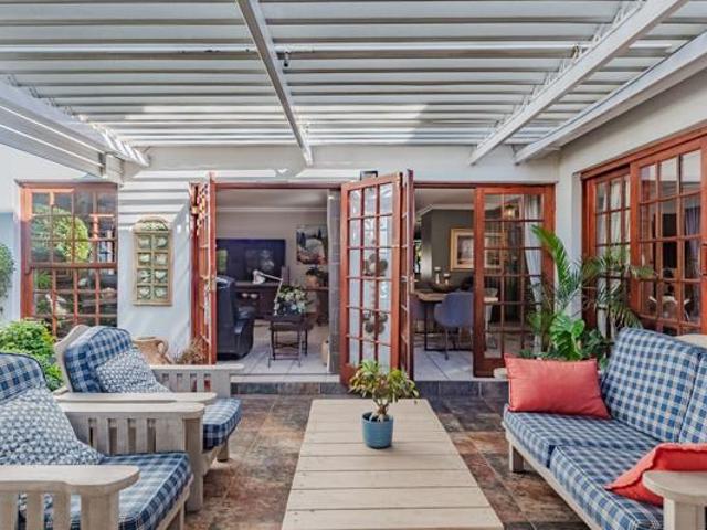 3 Bedroom House in Eldoraigne